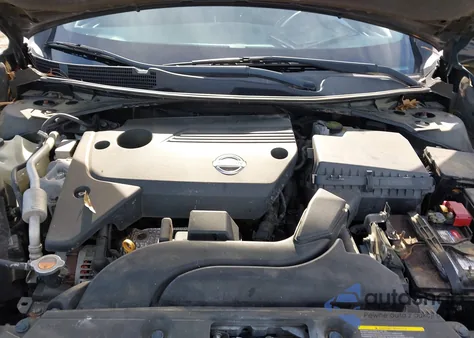 2013 Nissan Altima 2.5 Sv z USA, uszkodzony, nr VIN 1N4AL3AP0DN498272